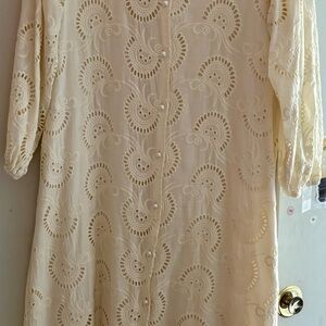 Elegant Cream Lace Dress